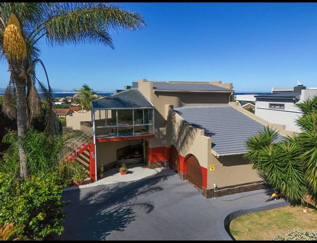 4 BEDROOM HOUSE FOR SALE IN WAVECREST